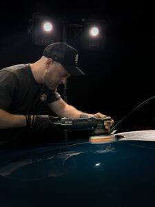 traitement-ceramique-bmw-m2-vitres-carrosserie