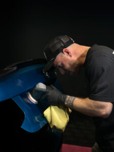 polissage-bmw-m2-bleu-lagon-detailing-95